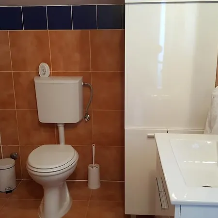 Apartment Franko I Tonka